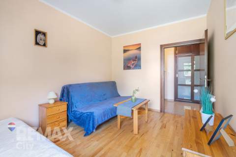 Apartament z dużym tarasem nad Zegrzem