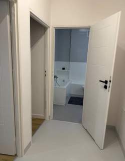 71 m 3 pokoje balkon garaż