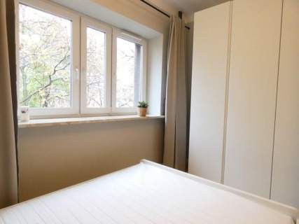 Nowolipki 17, Śródmieście, 2 pokoje w centrum