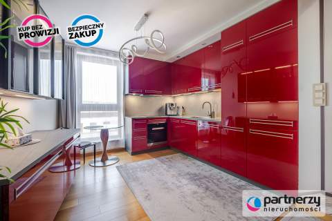 Sea Towers, apartament w stanie idealnym
