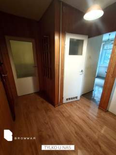 Wygodny układ, balkon i widok na zieleń
