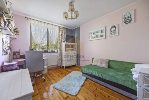 Garaż na 2 samochody 250m2 domu zielona okolic