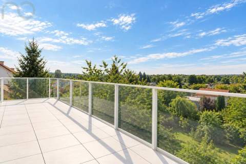 Przestrzeń domu 127 m2 taras 66 m2 garaż 2 auta Julianów