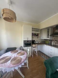2 pokoje z balkonem blisko Starego Miasta-zwierzęta ok
