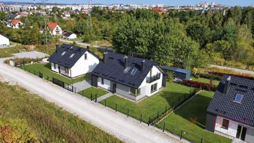 DOM W KIELCACH 5 POKOI 139,5 M 2025 R.