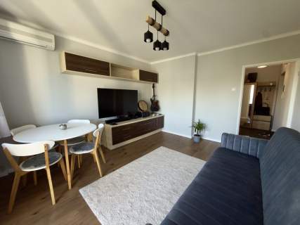 Sieradz słoneczne 24 m /duży balkon /po remoncie/ 4 piętro/Al....