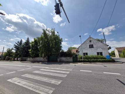 Dom, stodoła na działce usługowo-siedliskowej 18 arowej