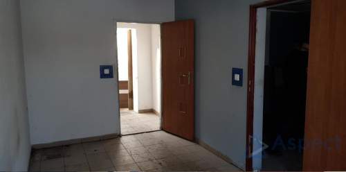 Wynajem - Pomorzany, hala 500 m2, z biurami