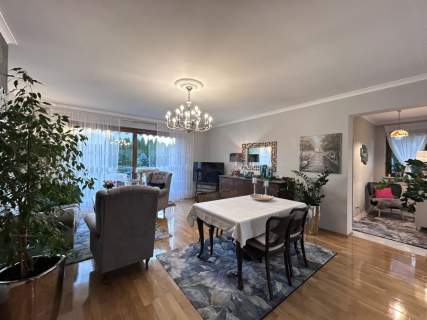 Apartament bezczynszowy z ogródkiem i garażem