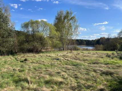 Wyjątkowa działka pod budowę domu nad jeziorem