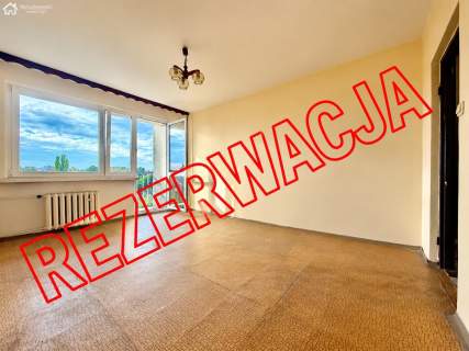 3 pokoje Balkon Do remontu Duży potencjał