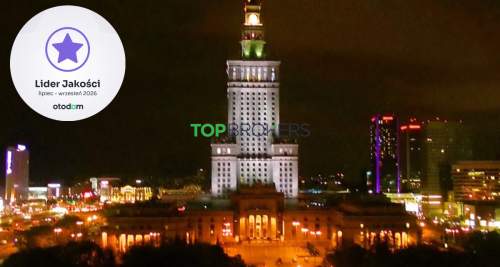 Ciche studio z widokiem na ścisłe centrum