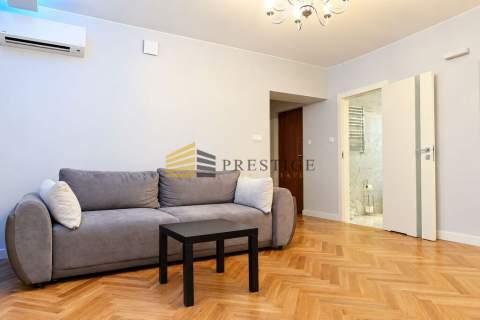 Elegancki apartament w sercu Warszawy Chmielna Klimatyzacja