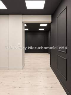 Lokal użytkowy w Centrum, pow.ok 66,7 m2 37 m2