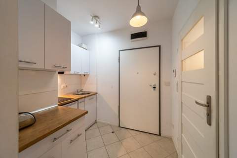 Kawalerka taras, ogródek, garaż -Kasprzaka 29 B