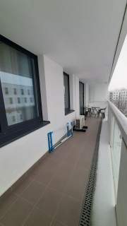 2 POKOJE Z KLIMATYZACJĄ I BALKONEM 12 M