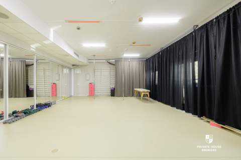 Wielofunkcyjna sala gimnastyka,masaż,rehabilitacja