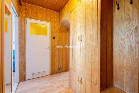 2. pok Od zaraz Balkon