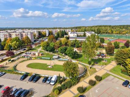 Północ 2 pokoje duży balkon winda po remoncie
