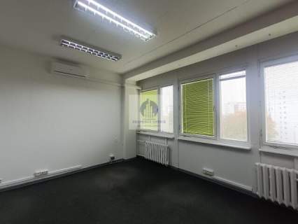 Praga Południe lokal biurowy 21,60m2 do wynajęcia