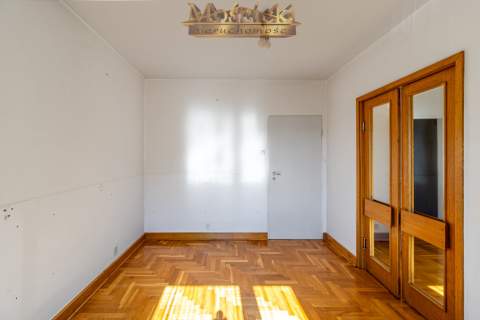 Ursynów 84 m 4 pokoje metro piwnica KW