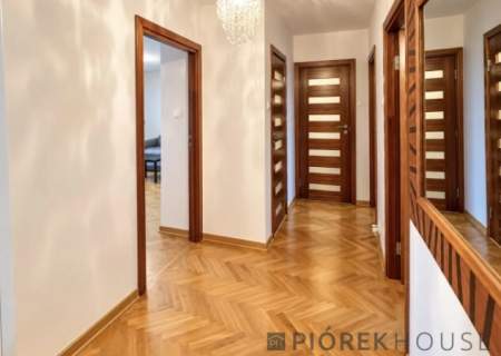 3-pokojowe mieszkanie na Pradze-Południe