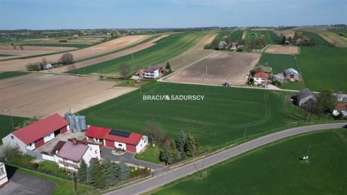 Działka budowlano-usługowa Wezerów, Słomniki