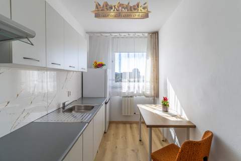 Stylowe 2 pokoje przy metrze Imielin 48 m Balkon