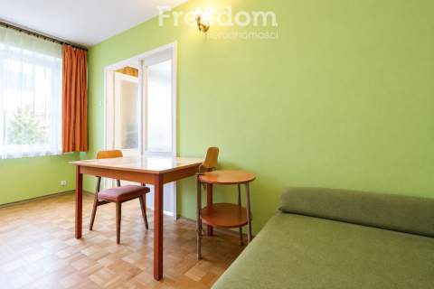 3 pokoje, 48 m2, III piętro, balkon, os. Wolność 1, Bełchatów