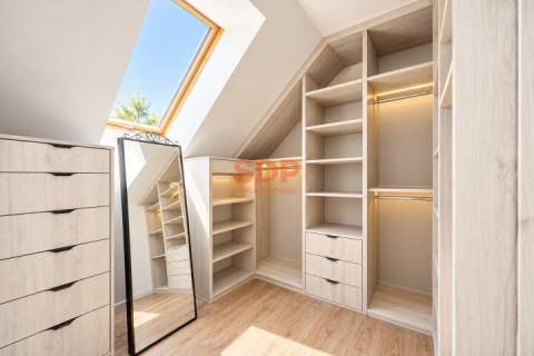 NOWOCZESNY DOM W KRYNICZNIE DZIAŁKA 1481 m2 2 GARAŻE DUŻE TA