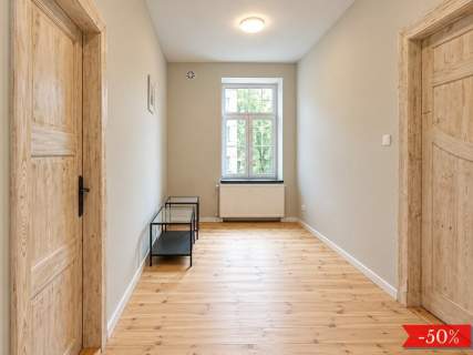 Okopowa 16, Centrum - 3 pokoje z balkonem, 68m2