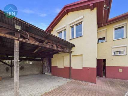 Kamienica w centrum - mieszkania biuro/sklepem