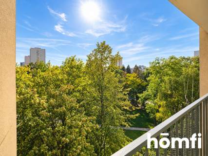3 lub 4 pokoje Metro Wilanowska Balkon