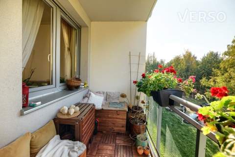 Stabłowice widok na zieleń os. zamknięte balkon garaż