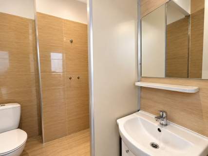 Gabinety na wynajem I 2300 z mediami I centrum