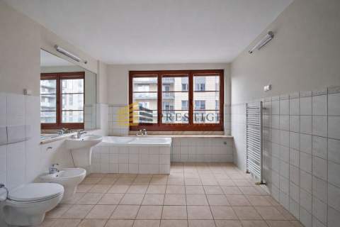Atrakcyjny apartament na wynajem 106m2
