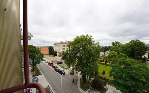Przestronne 4 pokoje, 100 m2 z parkingiem