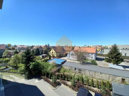 Trzypokojowe mieszkanie z balkonem, parking