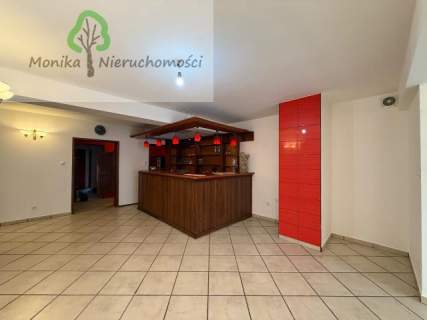 Dom z lokalem gastronomicznym 229 m2 620 m2 działki centrum
