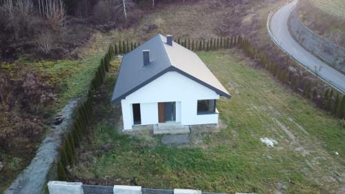 Dom, Dys, 1000 m2 działki,