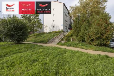 Przestronne, dwupoziomowe mieszkanie na Dąbrowie.