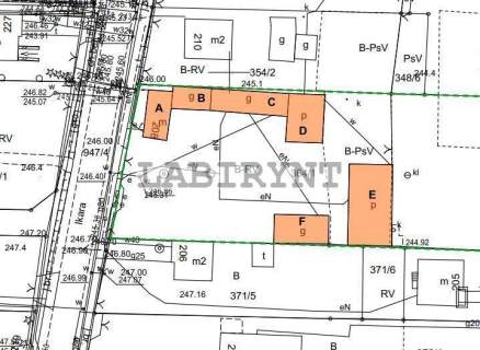 Hale, budynki pod działalność 327m2, działka 2400m2