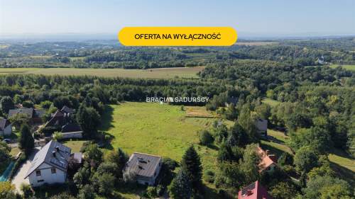 Brzozówka, gm. Zielonki 1,1ha media