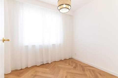 3 pokoje premium balkon klimatyzacja