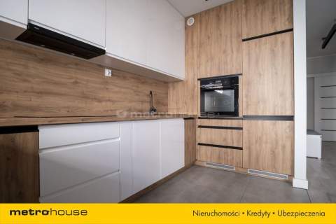 Lubicka 21, garaż, winda, 12 metrowy balkon