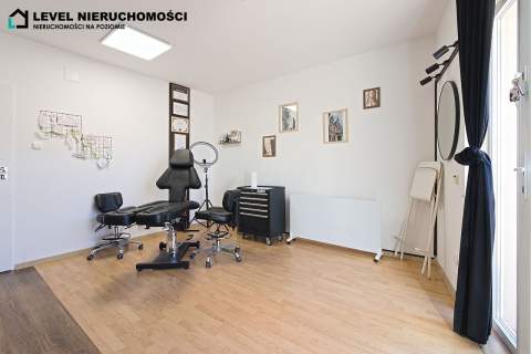 Lokal w sercu Nowego Dworu