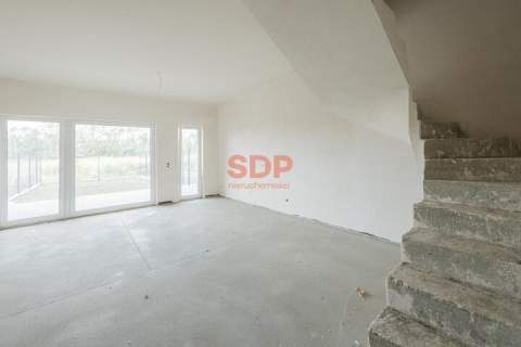Domowa przestrzeń Ogród i garaż 109,78 m2
