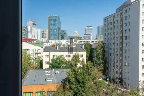 3 pokoje dwustronne do remontu ścisłe centrum