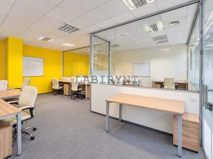 Lokal 240m2, Al. N.M.P. po remoncie, winda