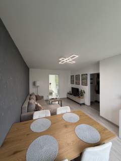 2 pokoje 46 m Generalny remont 1. piętro Balkon